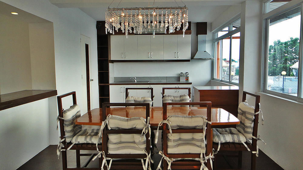Purple Tree Bed & Breakfast Paranaque City Esterno foto