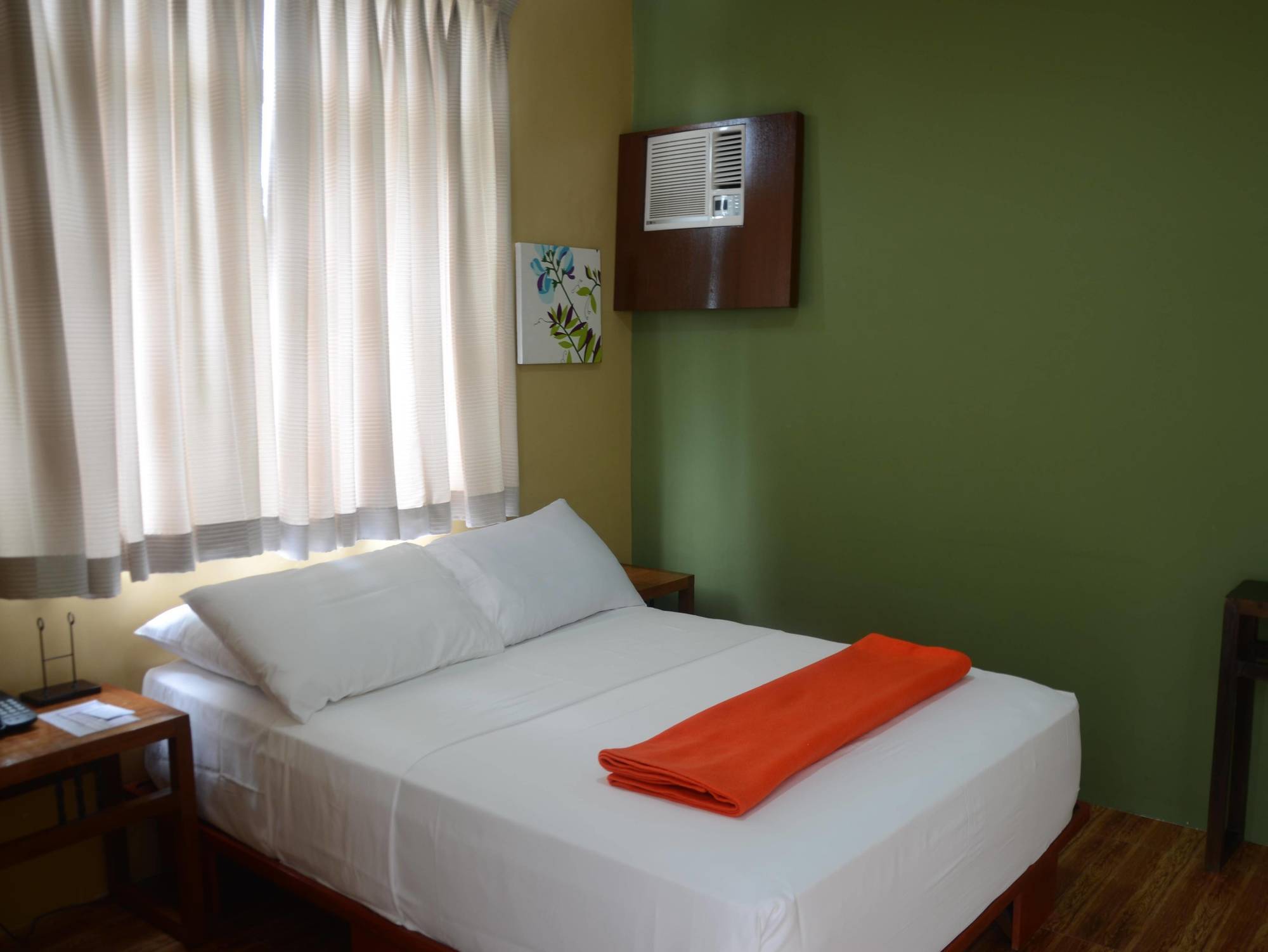 Purple Tree Bed & Breakfast Paranaque City Esterno foto