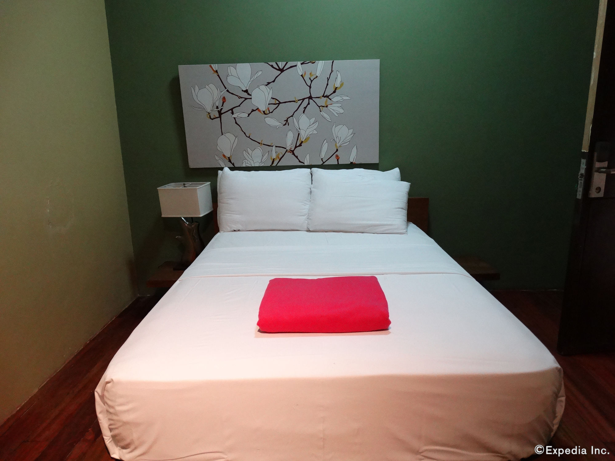 Purple Tree Bed & Breakfast Paranaque City Esterno foto
