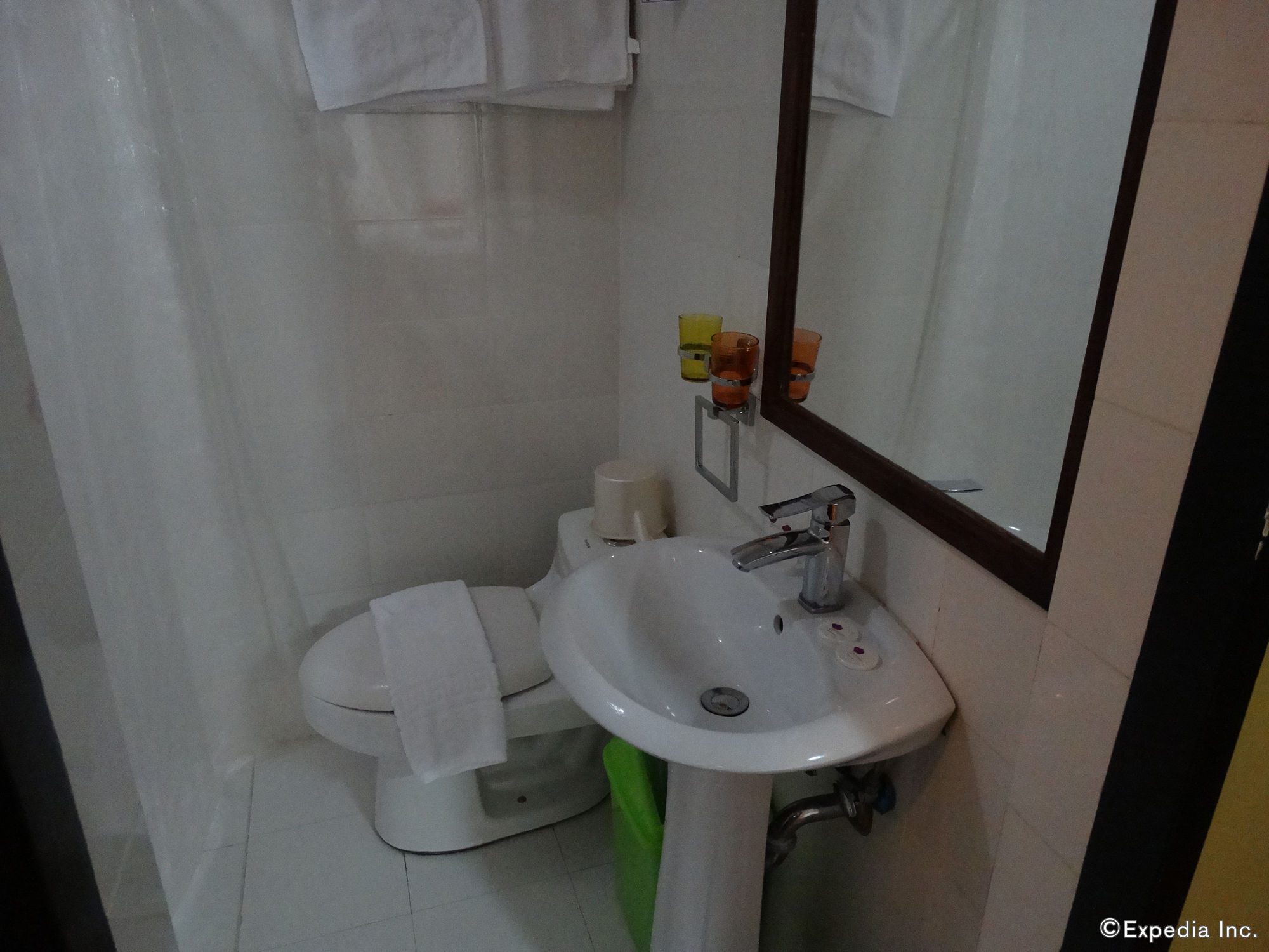 Purple Tree Bed & Breakfast Paranaque City Esterno foto