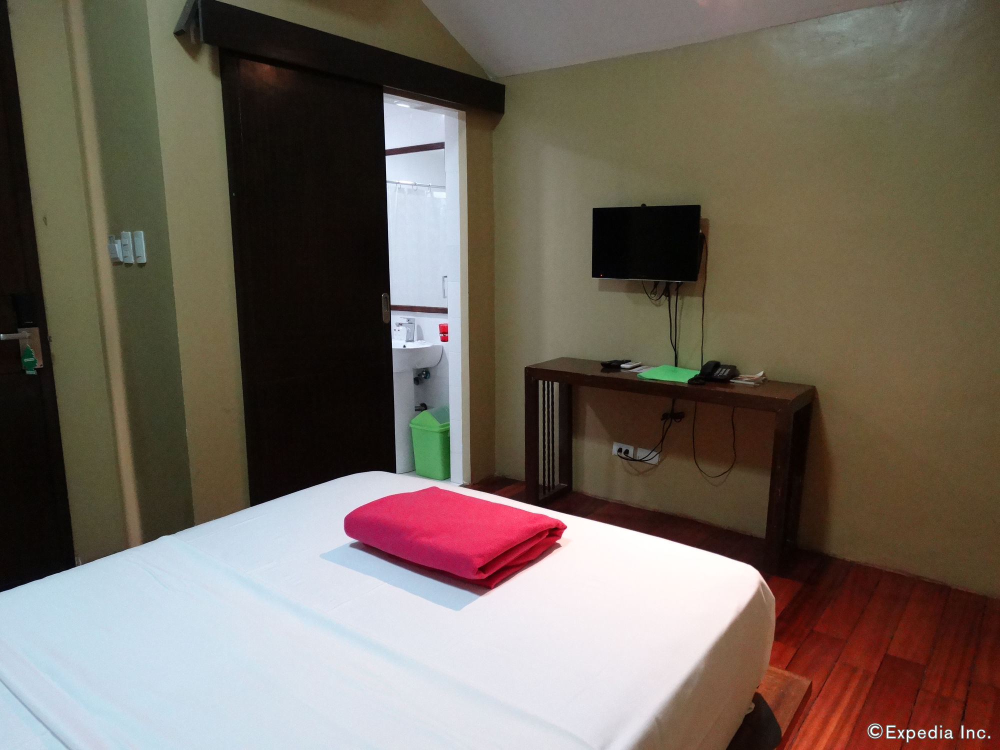 Purple Tree Bed & Breakfast Paranaque City Esterno foto