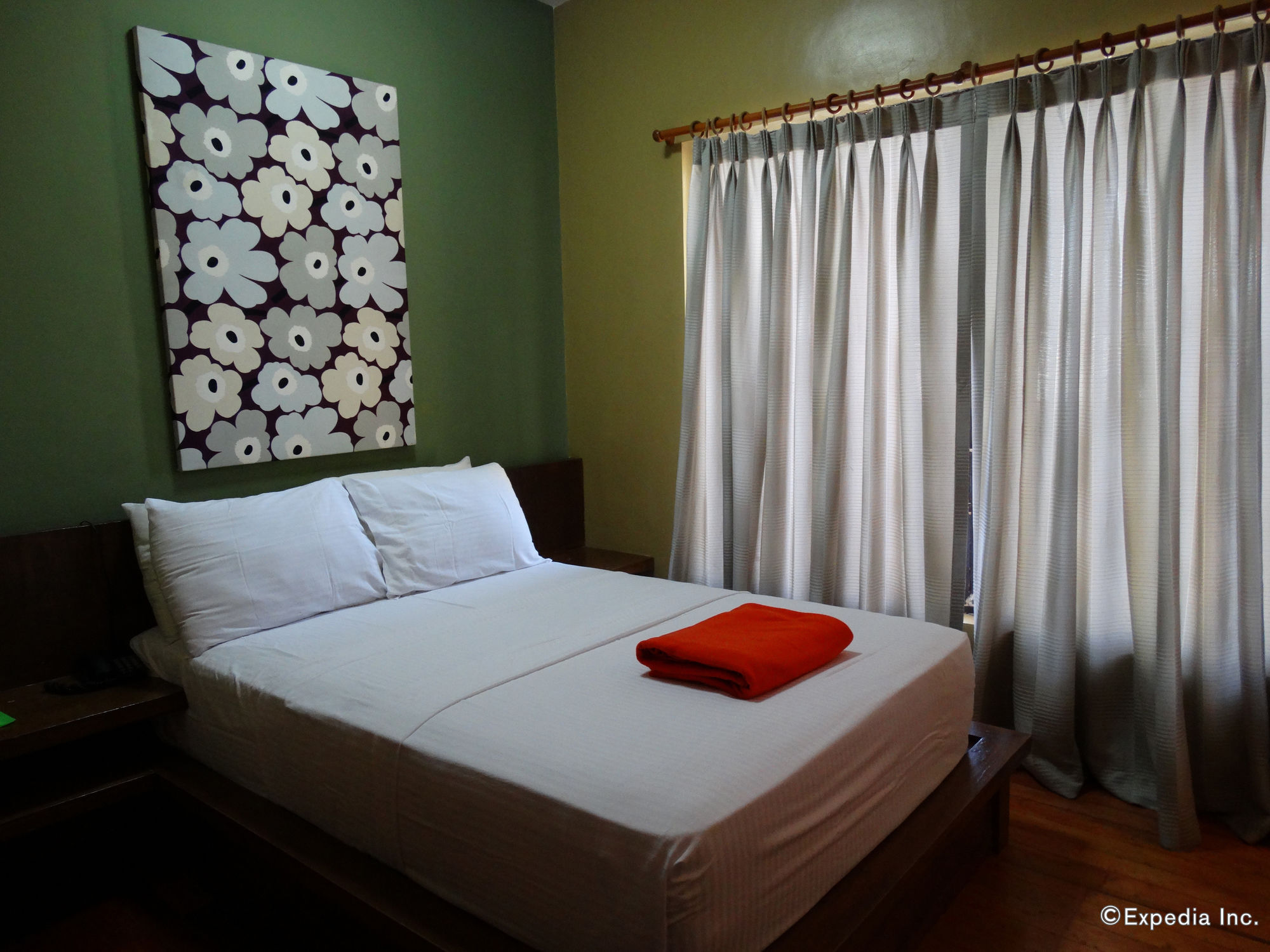 Purple Tree Bed & Breakfast Paranaque City Esterno foto